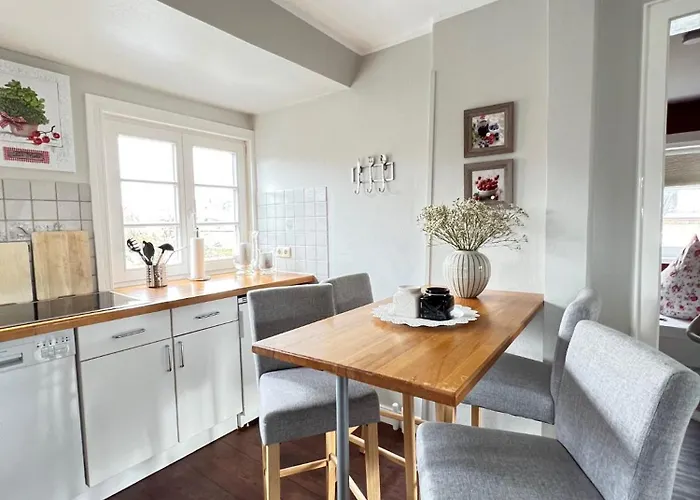 Strandmuschel 公寓 *